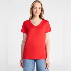 Time and Tru Women's Red V-Neck Cotton Tee